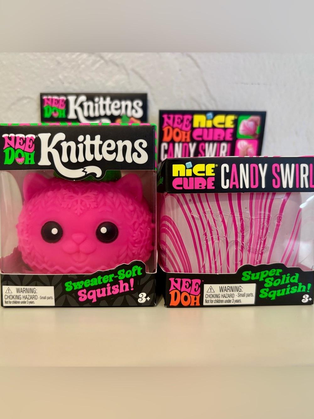 NeeDoh Pink Knittens & Candy Swirl Nice Cube Squishy Toys
